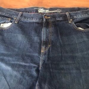 Gently used old navy jeans 44x32